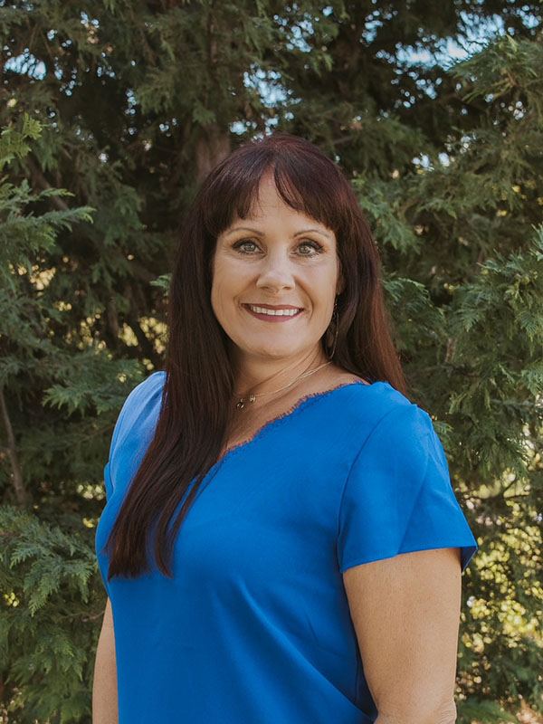 Leah is the newest member of our team. She has been a dental assistant for 26 years, the last 16 of which have been in endodontics. Leah loves making her patients feel welcome and comfortable and easing their anxiety before and during treatment. She was born in San Clemente and has a long family history here.